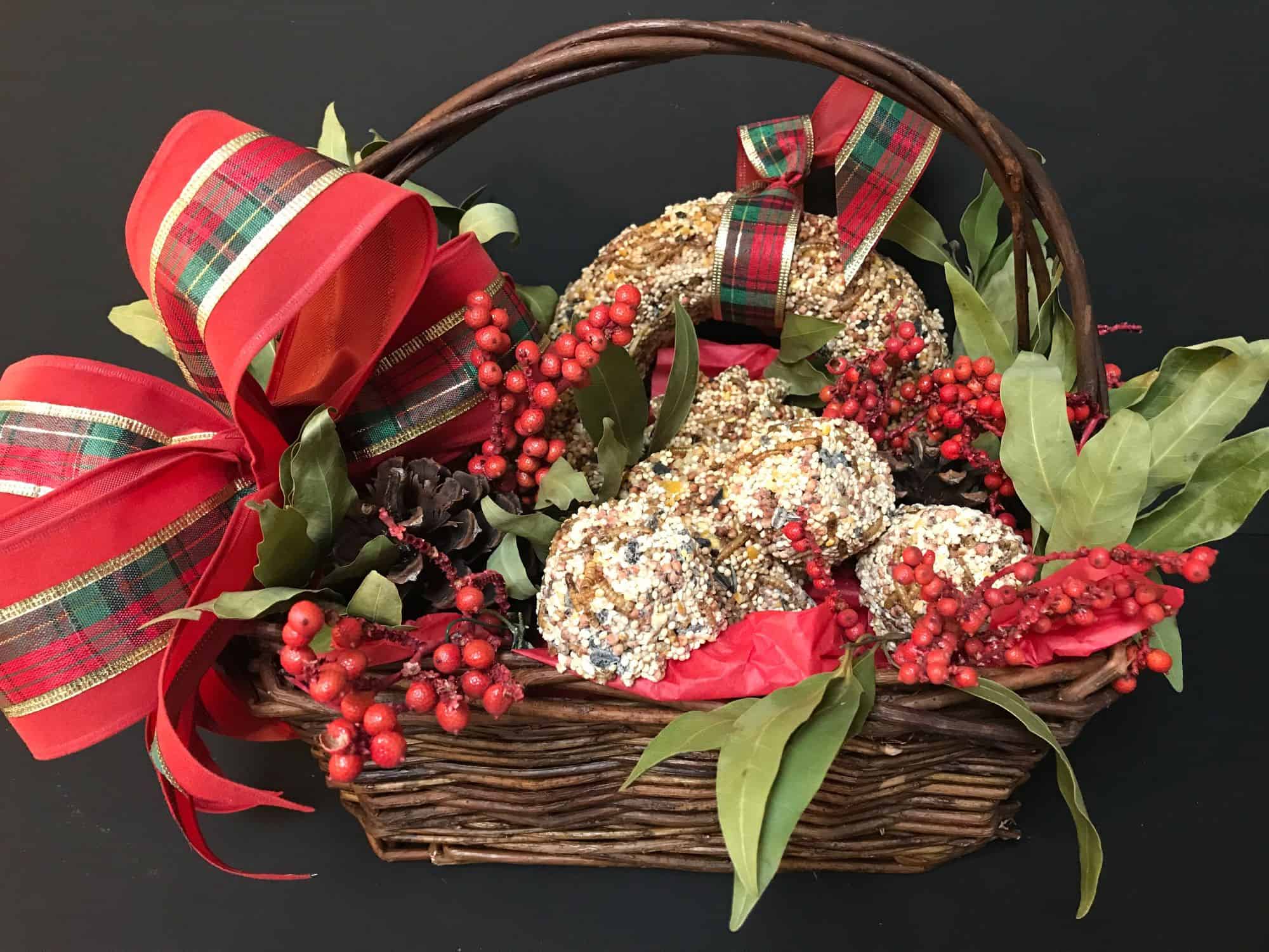 birdseed ornament treats in a gift basket