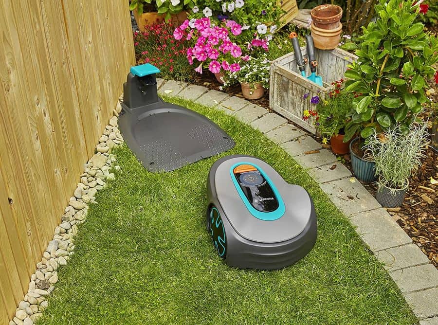 a robotic lawn mower automatically returns to its battery charging station