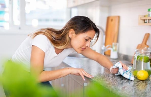 house cleaning tips to reduce allergies