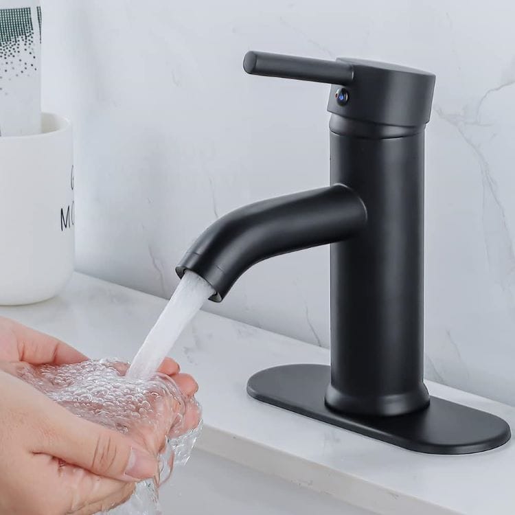 single lever bathroom faucet
