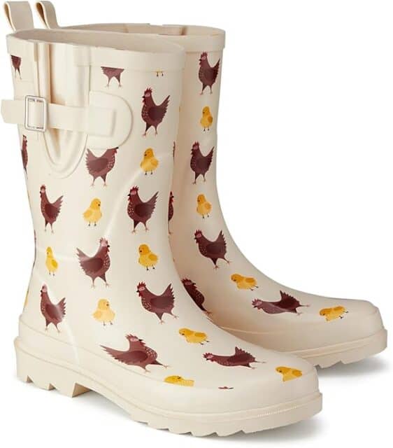 HISEA garden and rain boots in chicken pattern